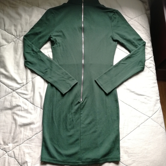 WINDSOR Green bodycon dress Plunge front cutout neck Hunter XS NWT - Picture 6 of 8